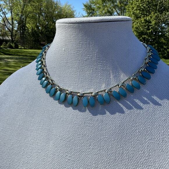 Vintage 50s Claudette Aqua Blue Thermoset Necklace Signed - Picture 1 of 8